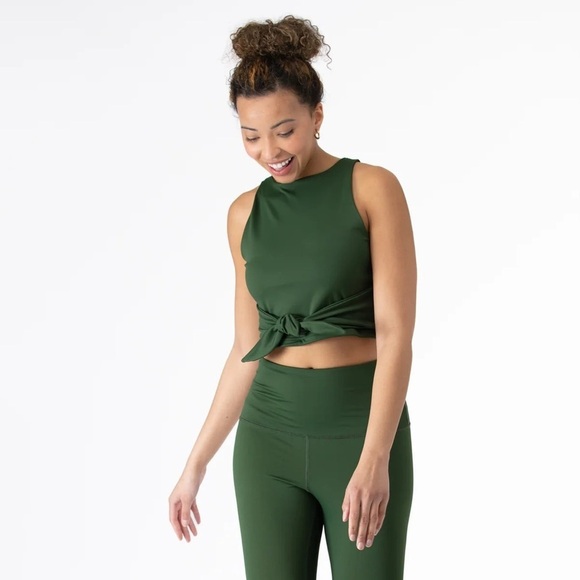 NWT - Smith & Quinn Mimi Compression Crop - Size XS - Hunter green - Picture 1 of 5